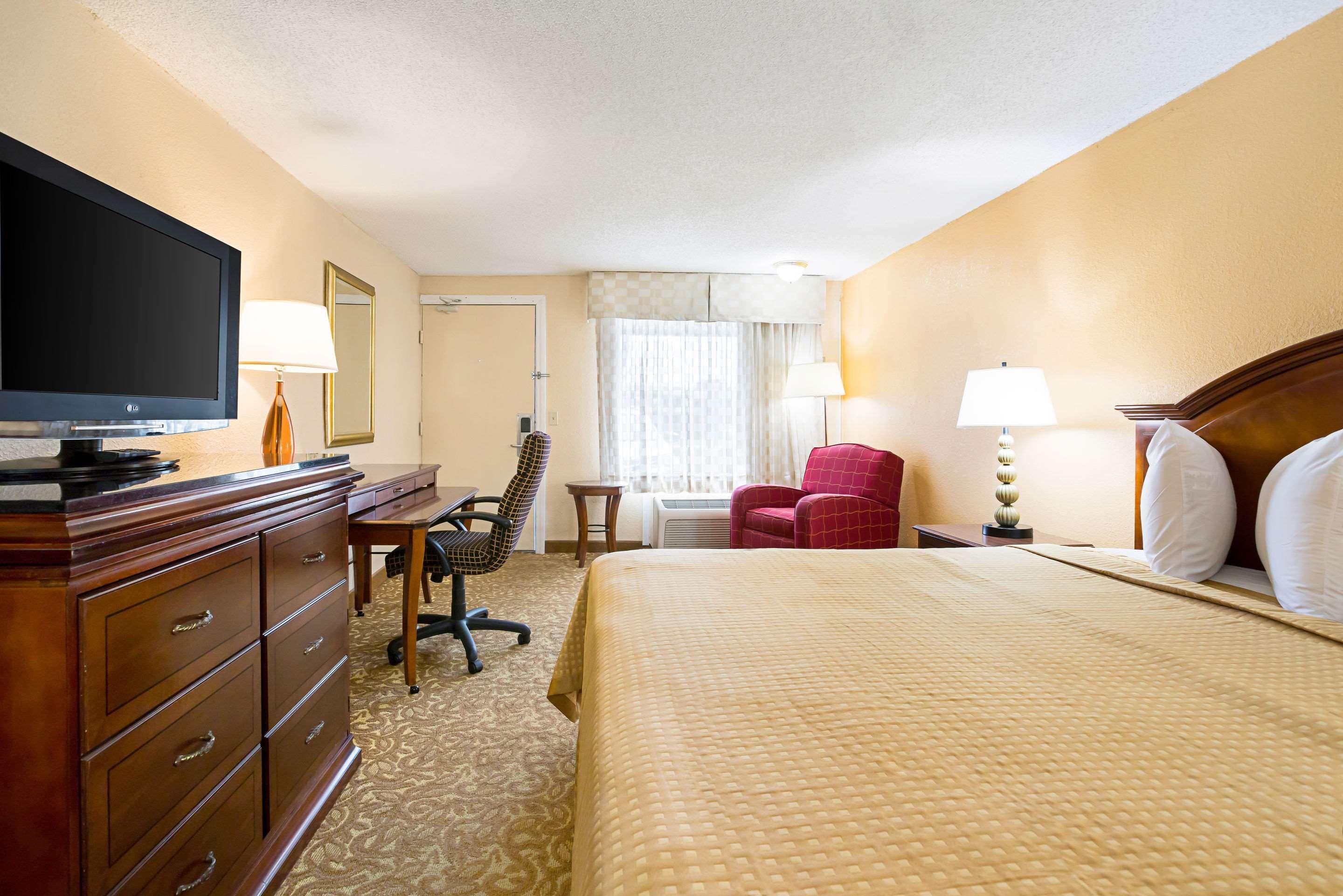 Rodeway Inn Metro Airport Romulus Extérieur photo